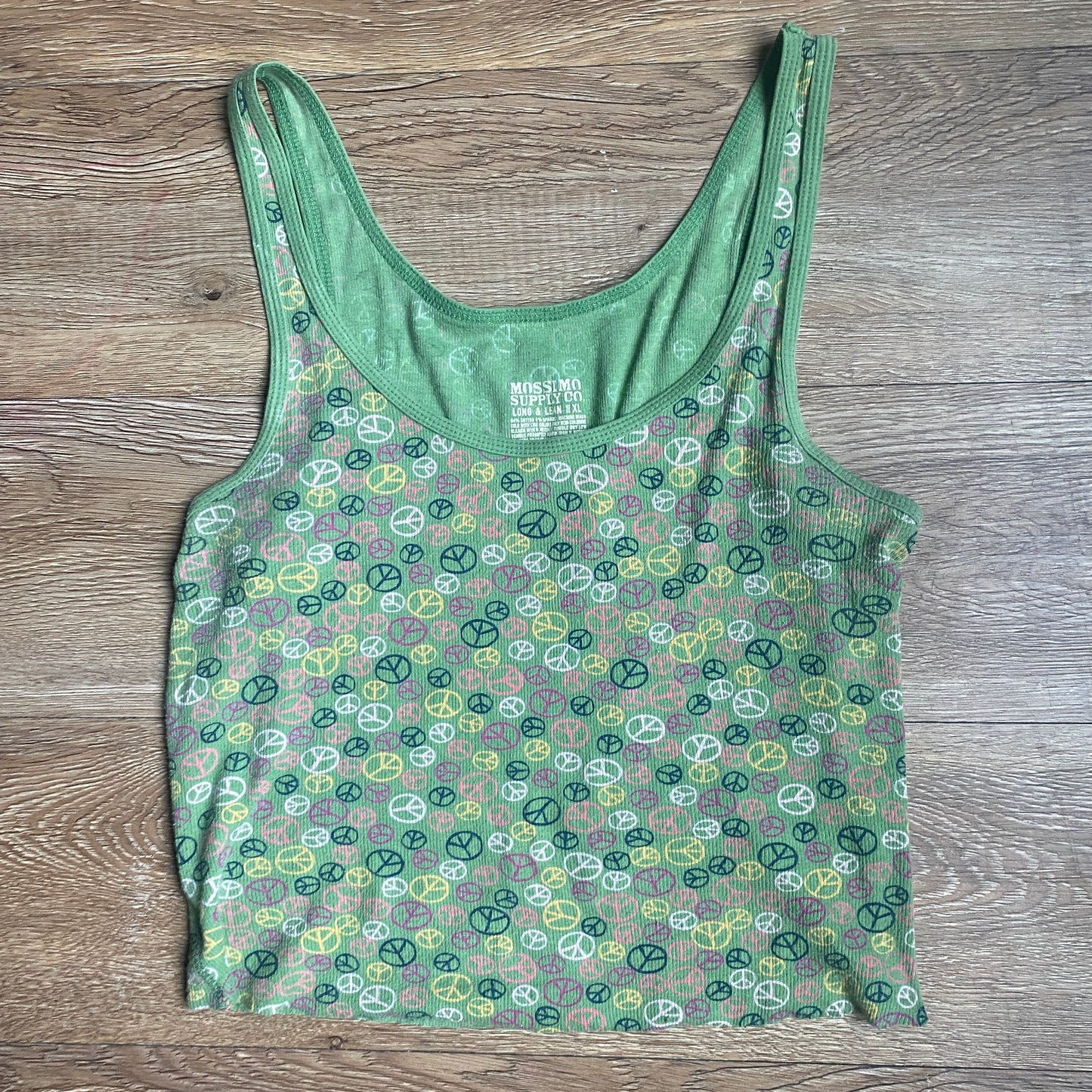 XL Peace Sign Green tank